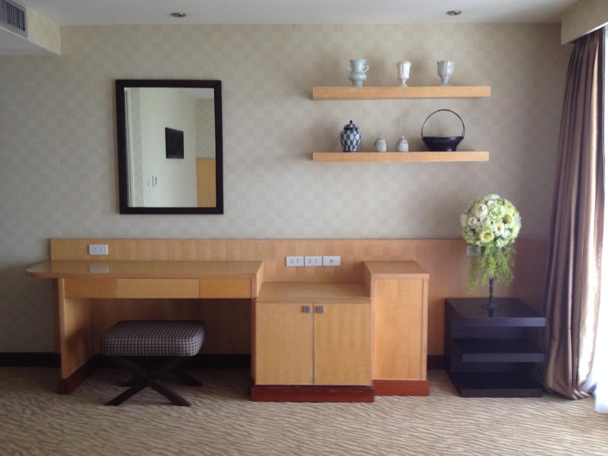 Gardengrove Suites Bangkok Rum bild
